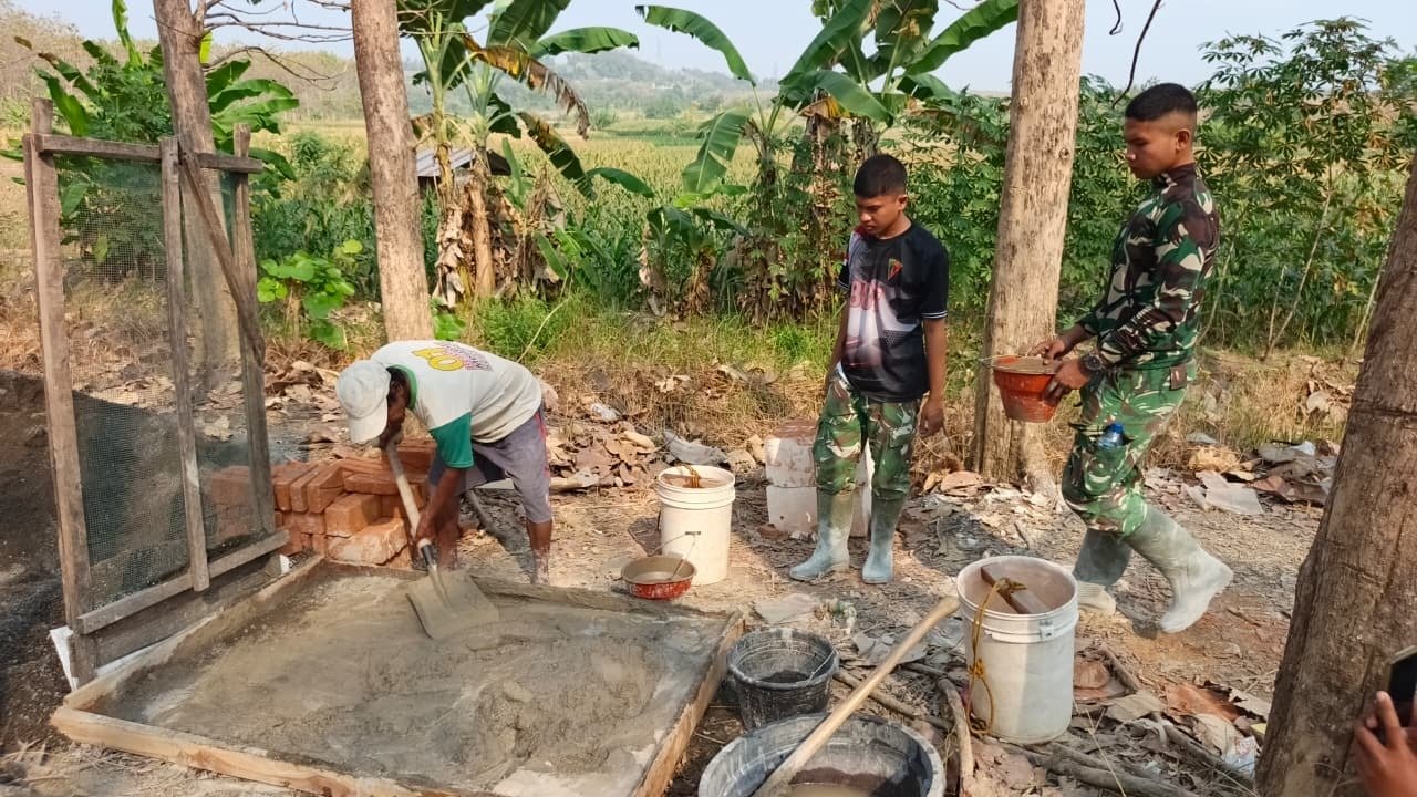 Jamin Kelancaran Pasokan Air Pertanian, Satgas TMMD 129 dan Warga Tlemang Bahu-Membahu Lanjutkan Pembangunan Tandon Irigasi