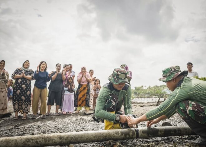 Air Bersih Lintas Laut, Satgas TMMD Hadirkan Solusi untuk Masyarakat Kepulauan Umbele