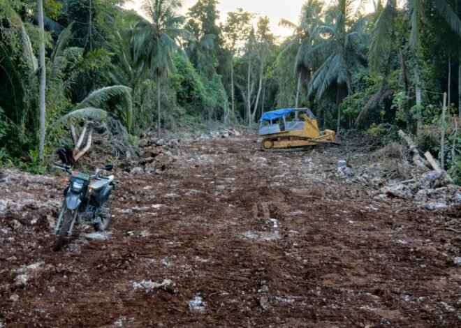 Satgas TMMD Ke-129 Terus Laksanakan Pembenahan Badan Jalan Demi Hasil yang Maksimal
