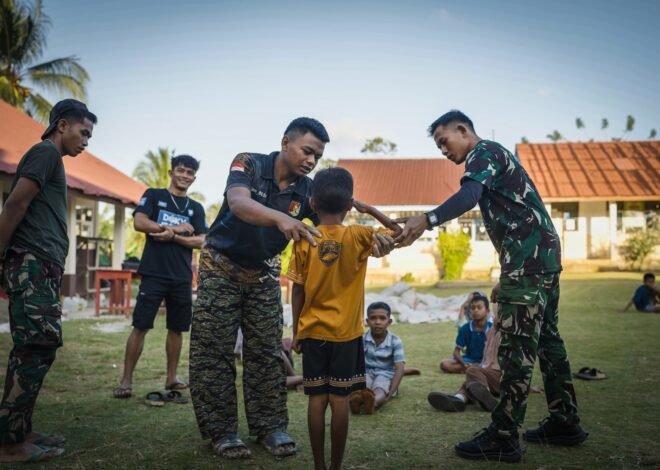 Di Sela Pekerjaan TMMD, Satgas Latih PBB Siswa Hadapi Lomba Gerak Jalan