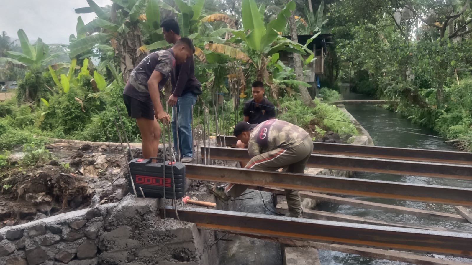 Progres Capai 40,15 Persen, Jembatan Garuda Jodim Klungkung di Desa Tegak Terus Dikebut
