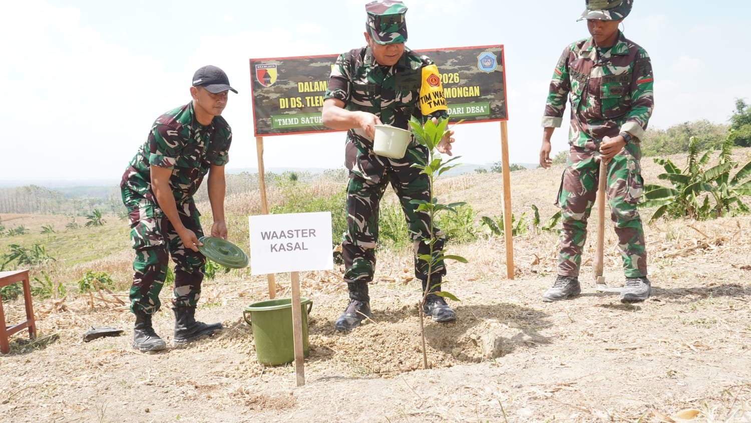 Kunjungan Tim TMMD Memperkuat Sinergi dalam Mewujudkan Kesejahteraan di Tlemang
