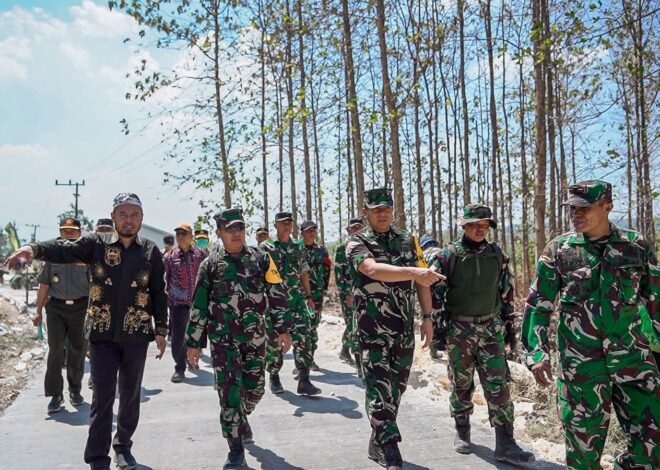 ​Menembus Pelosok Lamongan: Tim Wasev TMMD Tinjau Akses Jalan Rabat Beton Desa Tlemang