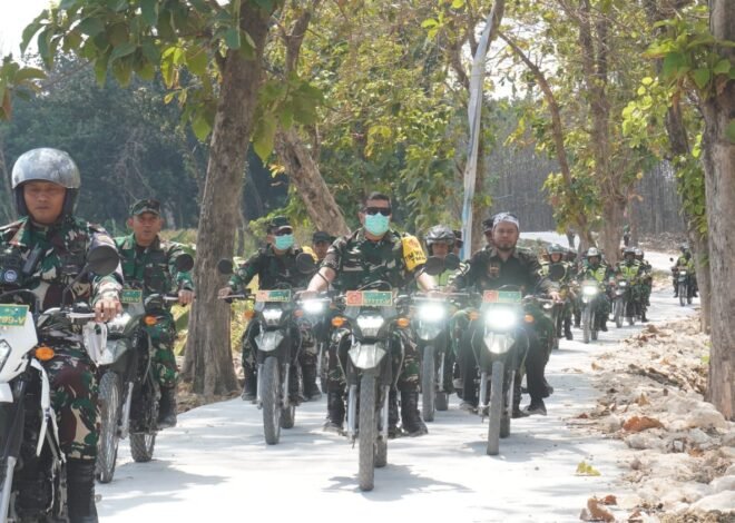 Tembus Medan Pelosok, Ketua Tim Wasev TMMD 129 Tunggangi Motor Trail Dinas Tinjau Langsung Progres Pembangunan di Desa Tlemang