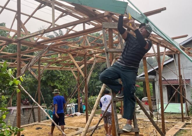 Satgas TMMD ke-130 Lanjutkan Proyek RTLH Usai Selesainya Tiang Pembangunan