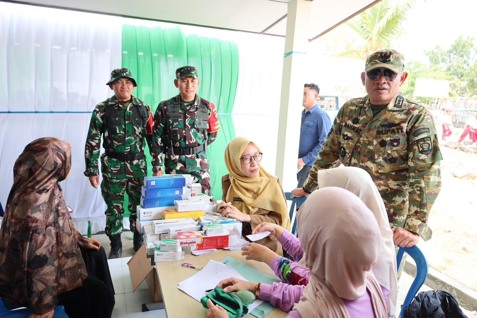 Pembukaan TMMD ke-130 Tanah Laut: Bazar dan Bakti Sosial Dukung Masyarakat