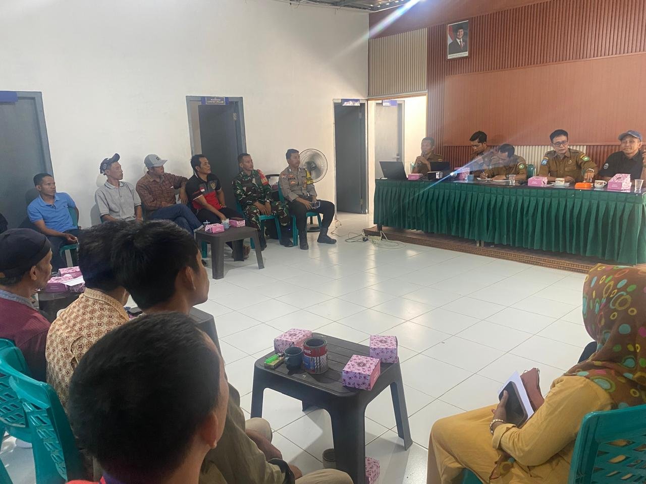 Keterlibatan Babinsa Dalam Acara Penarikan Nomor Urut Calon BPD Desa Mamak