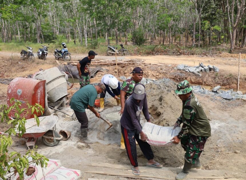Paduan Tenaga TNI dan Masyarakat Hadirkan Progres Pembangunan Box Culvert