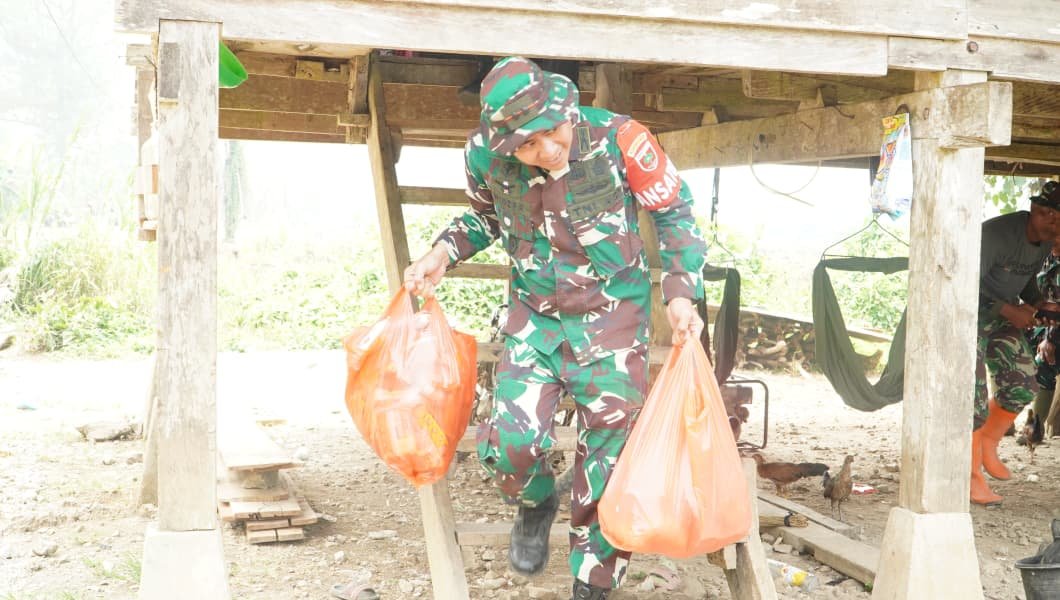 Kehadiran TNI dalam TMMD Ke-130 Dongkrak Bisnis Warung di Luwu Timur