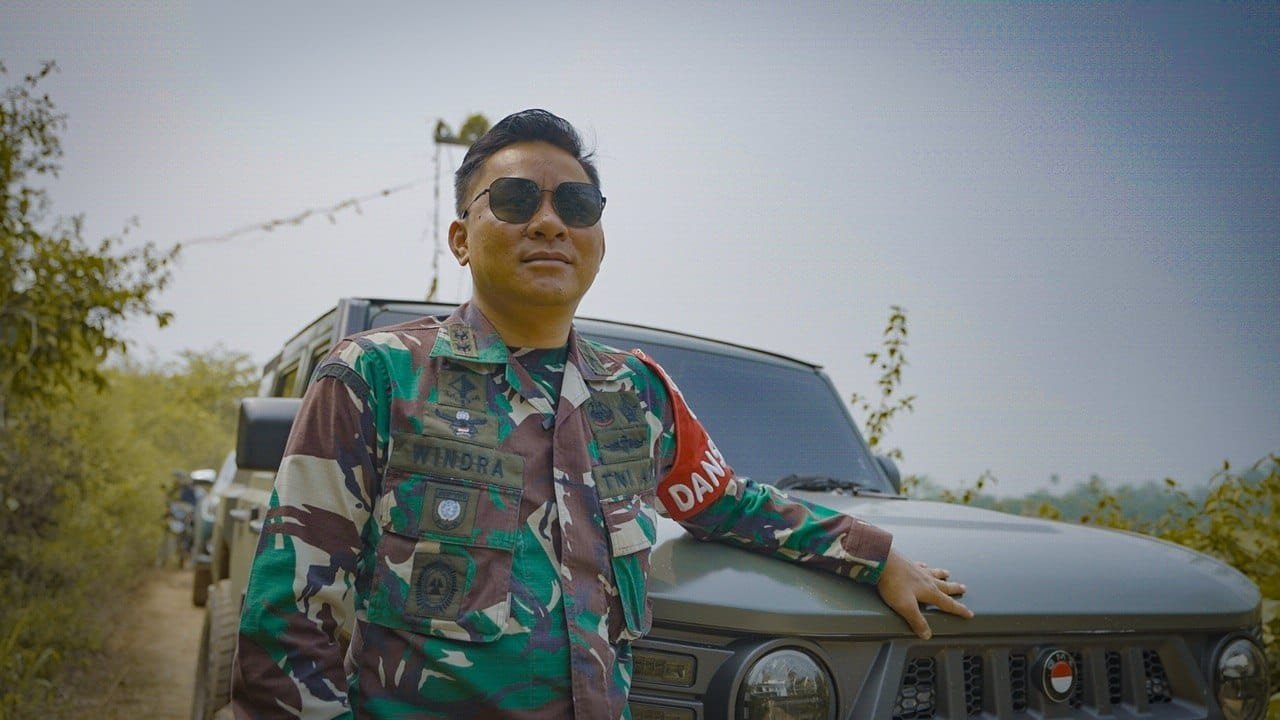 Letkol Windra Hadiri Pembangunan TMMD di Lokasi Berbahaya dengan Kendaraan Taktis