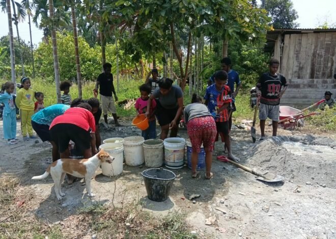 Mama Papua Tunjukkan Kepedulian Melalui Partisipasi dalam TMMD ke-130