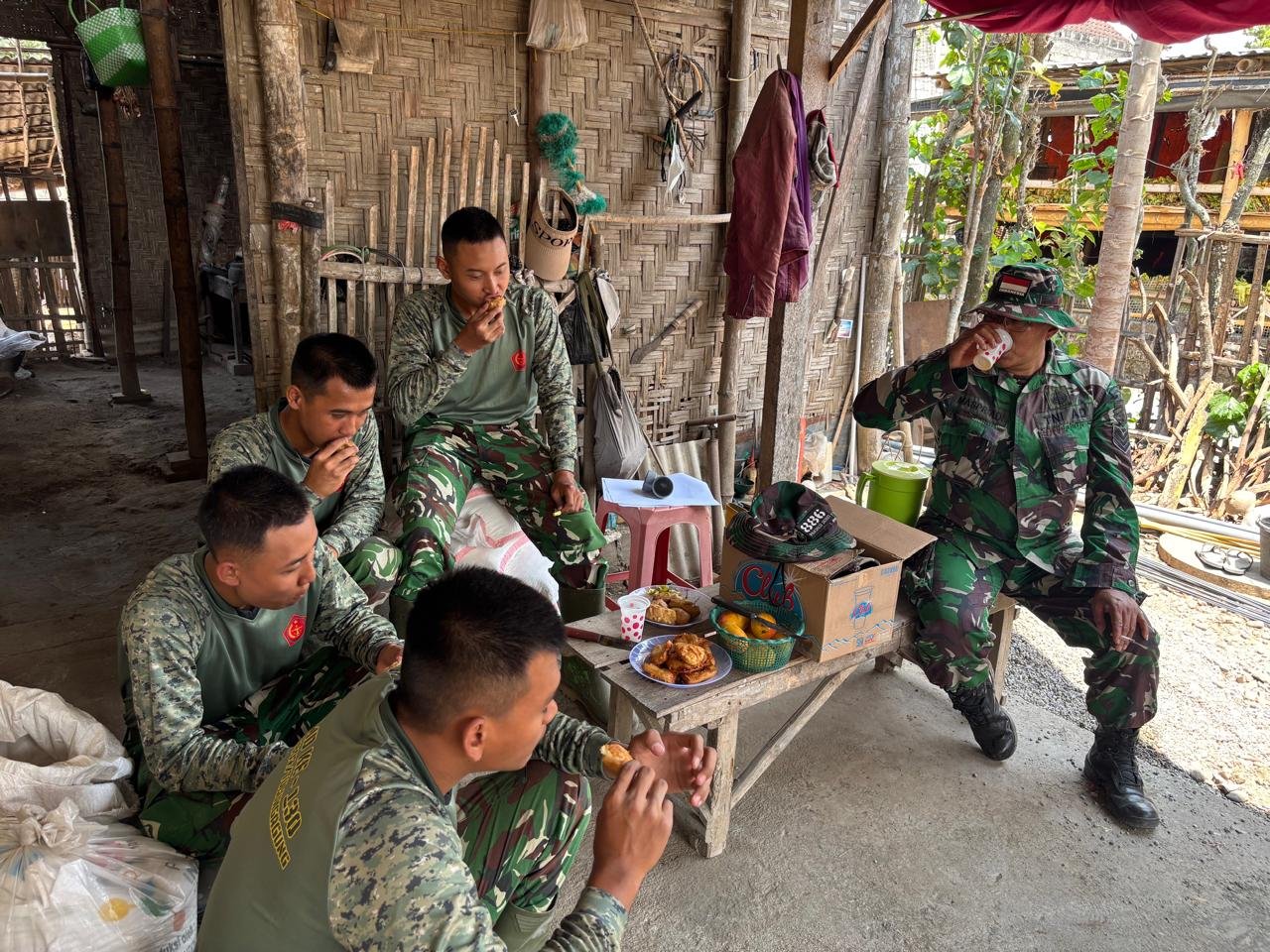 Hidangan Sehari-hari Warga Sebagai Ungkapan Terima Kasih untuk Prajurit TMMD