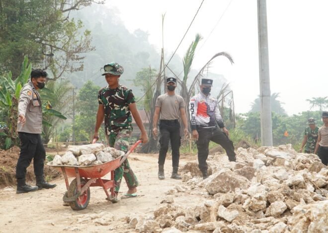 Mendorong Kebersamaan, TMMD di Luwu Timur Perkuat Sinergi TNI-Polri dan Warga