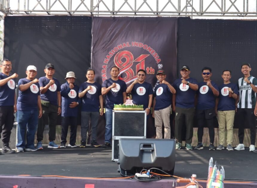 HUT ke-81 TNI: Kodim 0729/Bantul Ajak Warga Ikut Senam dan Jalan Santai