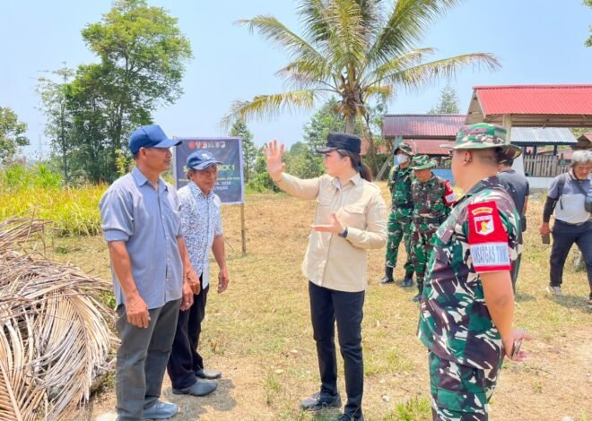 Pembangunan MCK di Desa Leboni Diperiksa Bupati dan Dandim Pasca TMMD