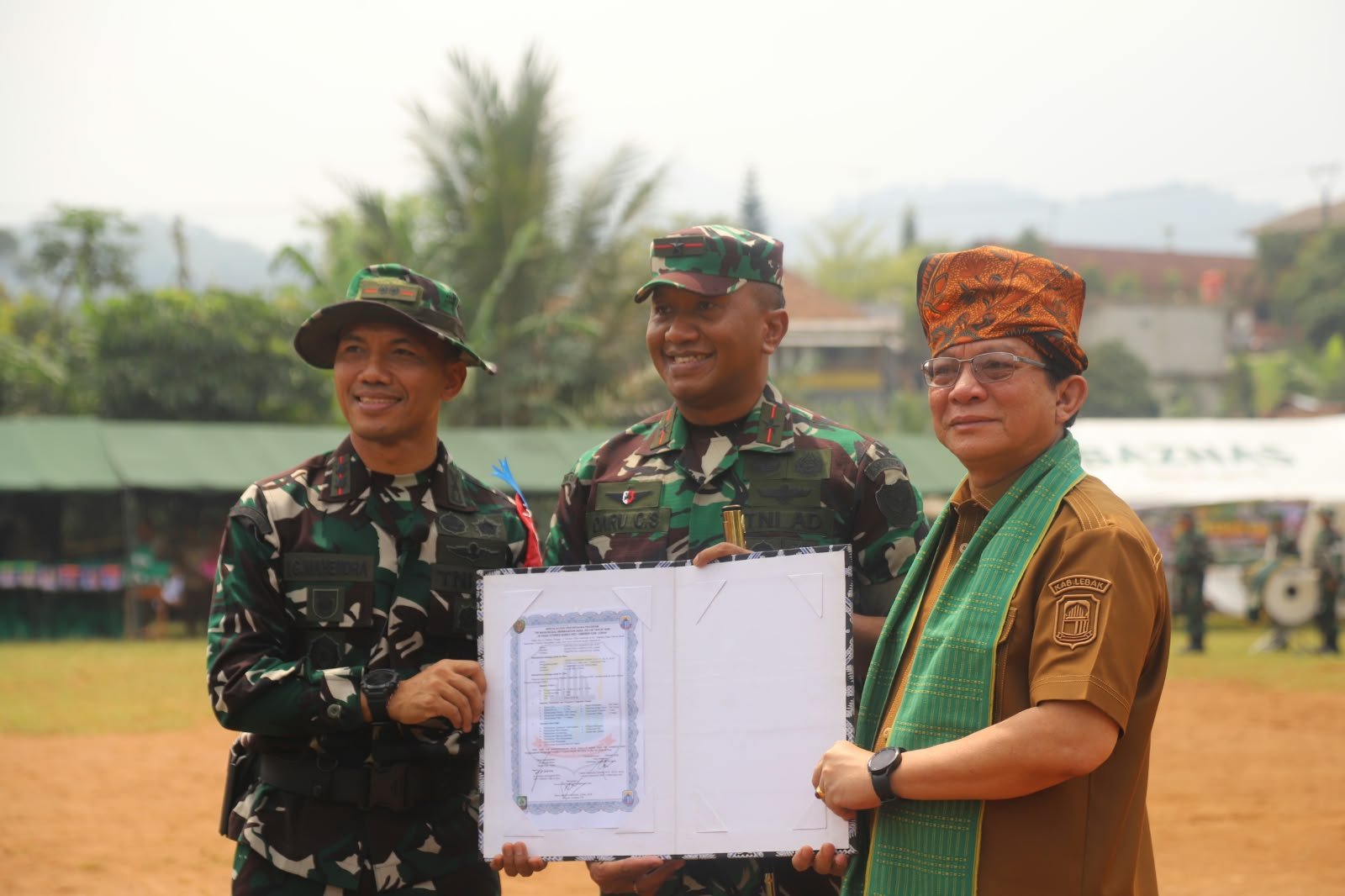 Momen Bersejarah: TMMD ke-130 Perkuat Sinergi TNI dan Warga di Citorek Barat