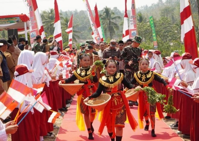Siswa SD Taji Tampilkan Kebudayaan dalam Pembukaan Program TMMD ke-130 di Malang